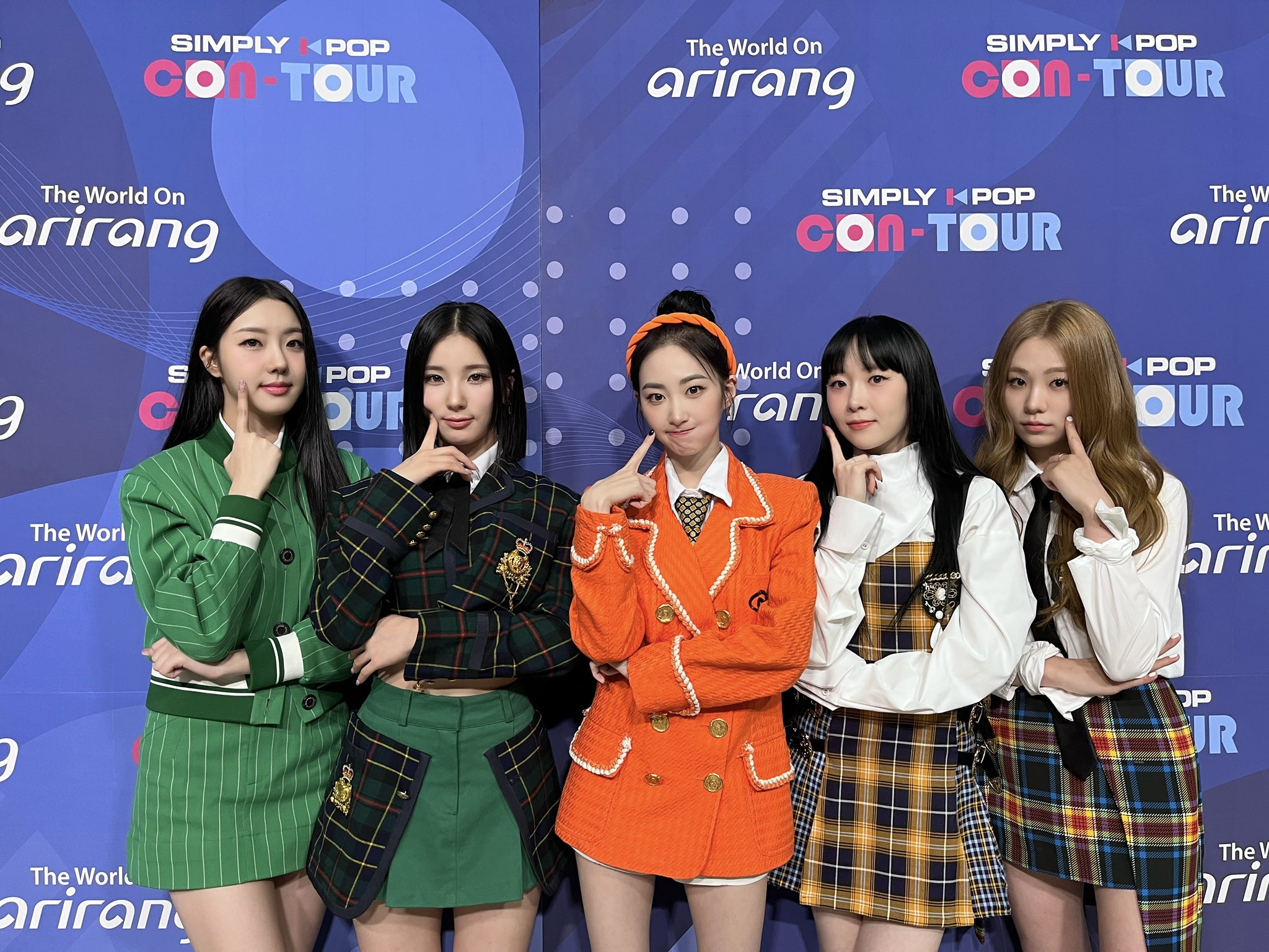 FuyMN1LaYAMjQq1?format=jpg&name=large