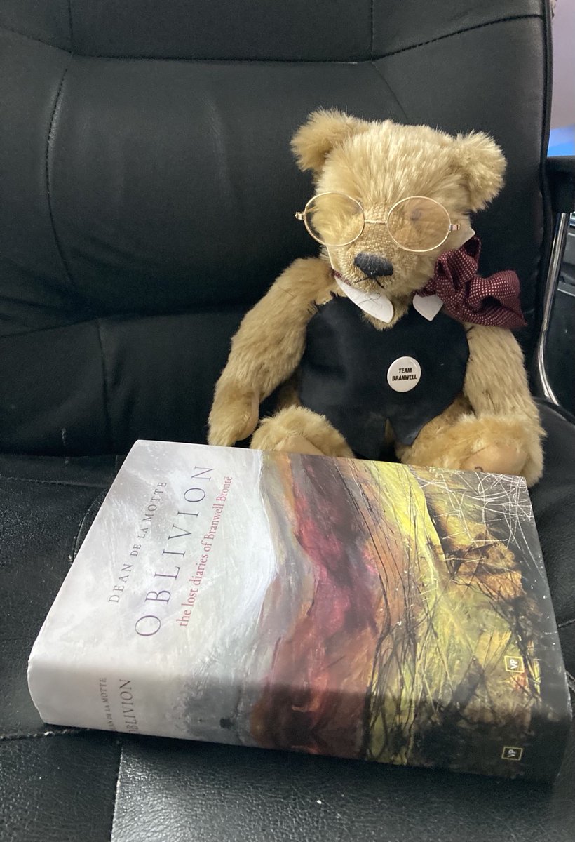 ⁦@_rosedawn3⁩  Thought you might like this! Here’s my Branwell Bear with his favourite book! #TeamBranwell