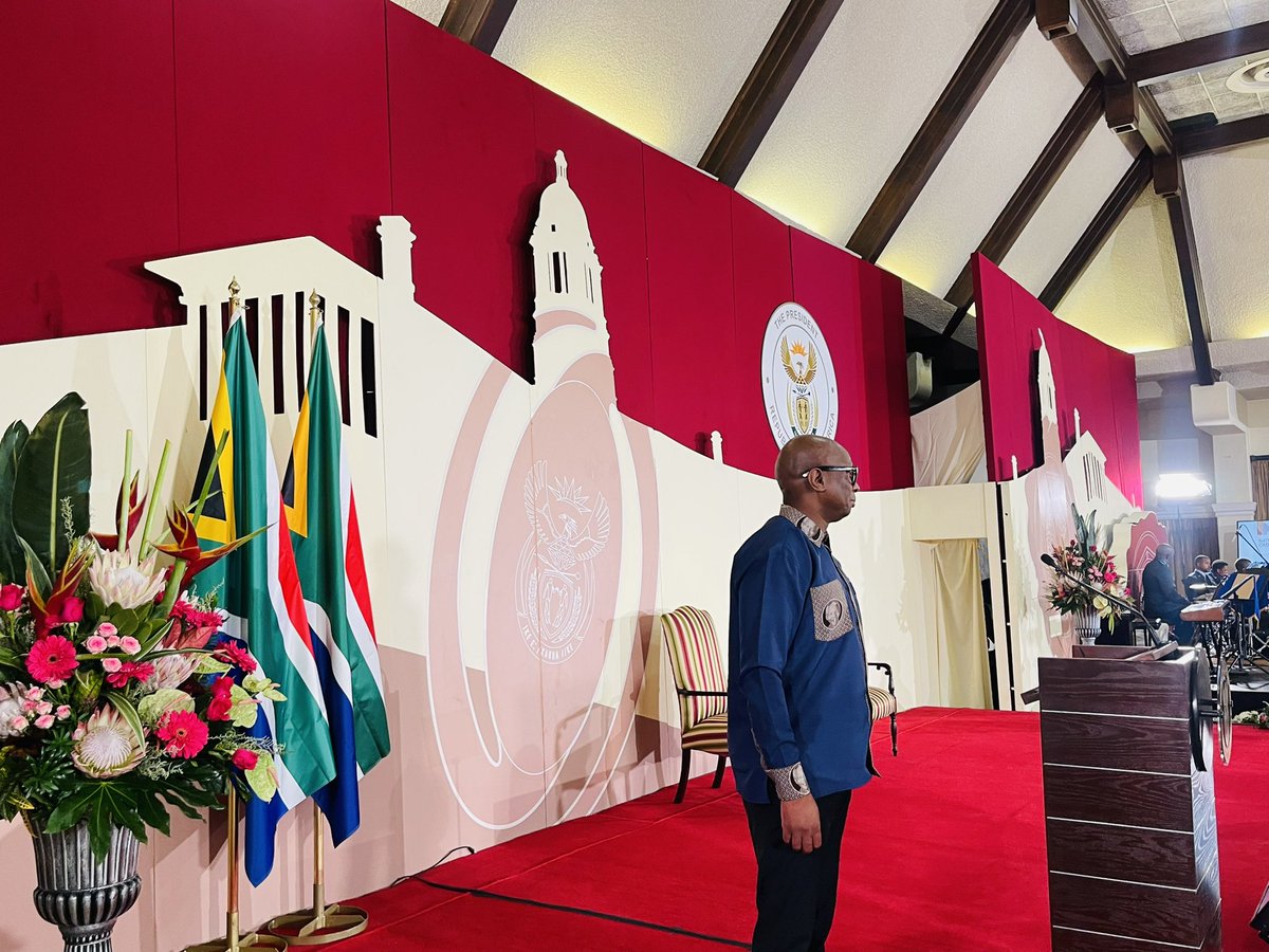 zizikodwa's tweet photo. Honored today to Programme Direct 2023 National Orders Awards on distinguished citizens and eminent foreign nationals who have contributed towards the advancement of democracy and have made a significant impact on improving the lives of South Africans.

#NationalOrders https://t.co/E9IG4mQ9XG