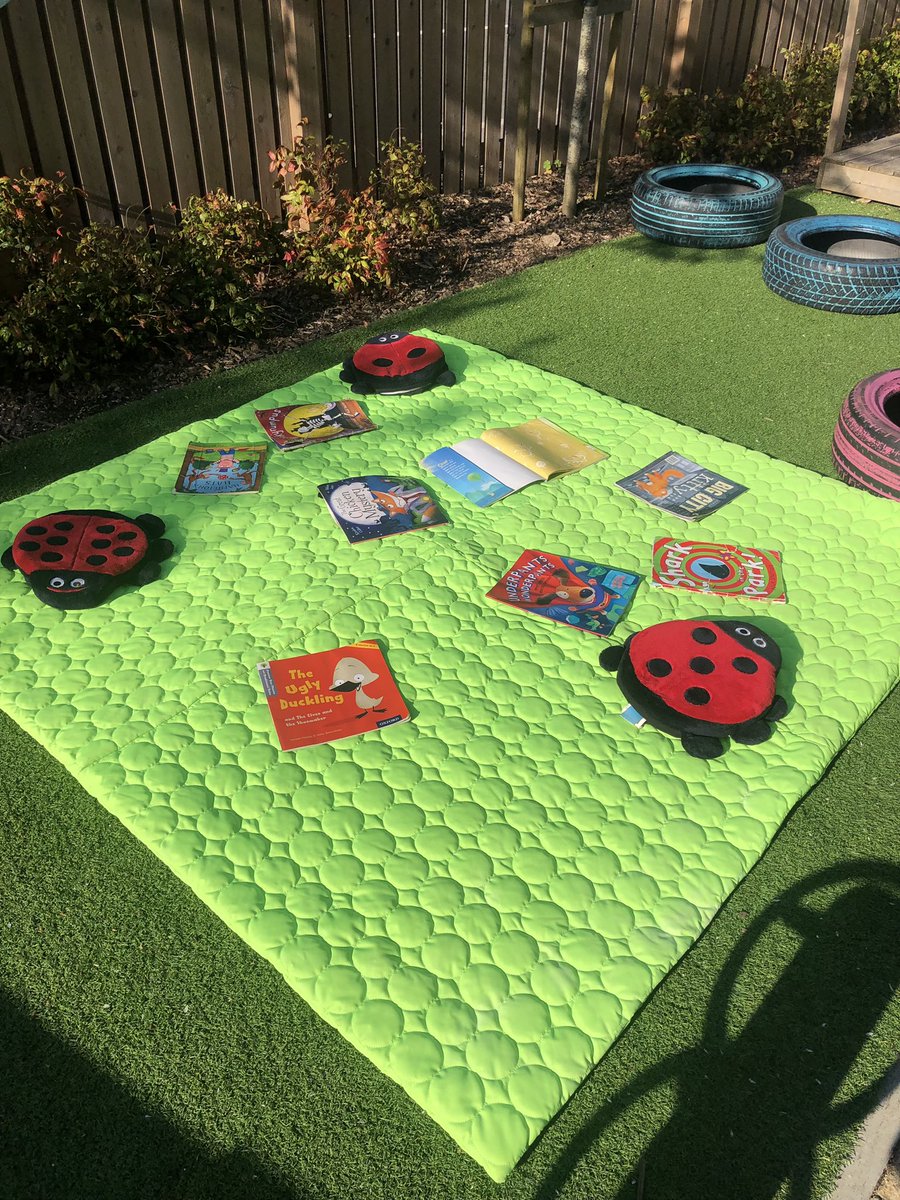 GreenParkR2's tweet photo. 🐚🦀🐟🐠Always a pleasure to see the learning activities set up in our Reception setting. Lots of links to our enquiry ‘Under the Sea’ , in addition to the other activities our children enjoy to develop their skills 🐠🐟🦀🐚#eyfs #exceptionalfutures #IAmAReader https://t.co/e13iUWVXCf