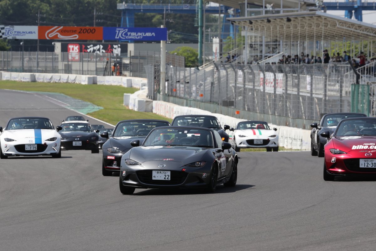 MAZDA_SPIRIT_R's tweet photo. 明日からゴールデンウイーク🎏

5/5には筑波サーキットにてロードスター・パーティレースも開催されます🏁

レースに参加される方はご健闘を🏎️
ドライブやお出かけされる方は安全運転で🚗🚙

皆さま、素敵な1週間になりますよう！！

#MAZDA_SPIRIT_RACING #MAZDA #マツダ https://t.co/gt9NReLio4