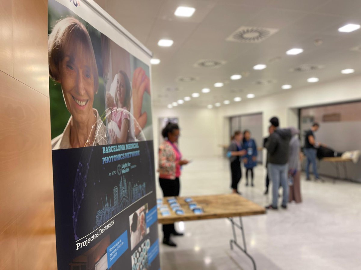 ICFOnians's tweet photo. Welcome to the Barcelona Medical Photonics Network annual meeting!

Prof Turgut Durduran (@ulugeyik) and Dr Jaume Mesquida (@crit_mesquida) introduced this year's event focused on Microcirculation in health and disease.

#BarcelonaMedPhotNet https://t.co/667LsuvjTP