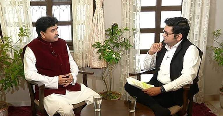 iamSbiswaas's tweet photo. আমি আগেও প্রশ্ন করেছি আর আজ ও করছি এই ইন্টারভিউ টা কার নির্দেশে নিয়েছিল সুমন দে? উত্তর দিন সুমন দে। এই প্ল্যানটা ক্যামাক স্ট্রিট থেকে করে দেওয়া হয়েছিল তাইনা সুমন দে যেটাকে আপনি ইমপ্লিমেন্ট করেছিলেন???
#BoycottABPAnanda https://t.co/9oi3DCHpmM