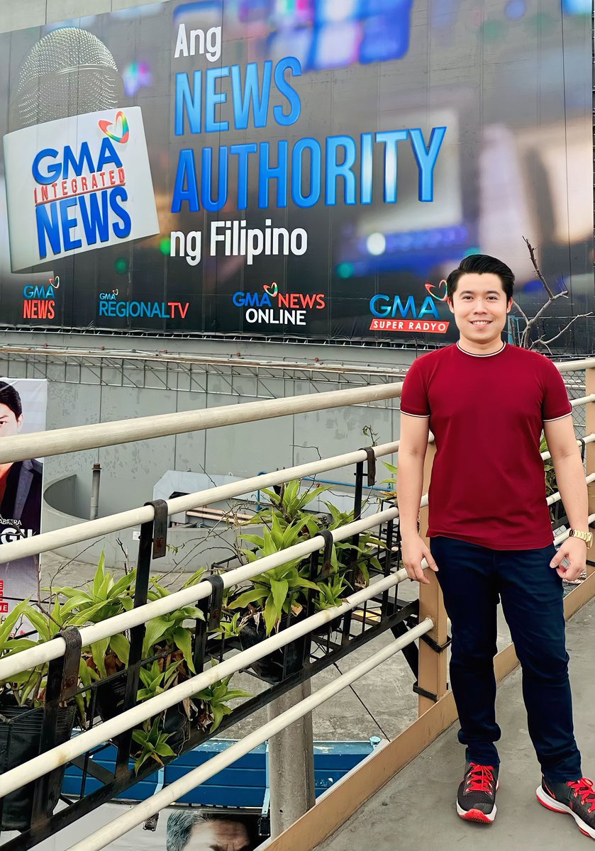 Shierwin_A's tweet photo. GMA INTEGRATED NEWS! GMA News
Thanks God It’s Friday!

.

.

.

#GMAIntegratedNews #GMANews #news #GMANetwork #gma

 #DjSherwinVoice #DjSherwin #DjSherwinVlog #votalent #voiceovertalent #EventHost #dubber #TagalogVoiceOverTalent #EnglishVoiceOverTalent #BisayaVoiceOverTalent https://t.co/PEGZWeUOwi