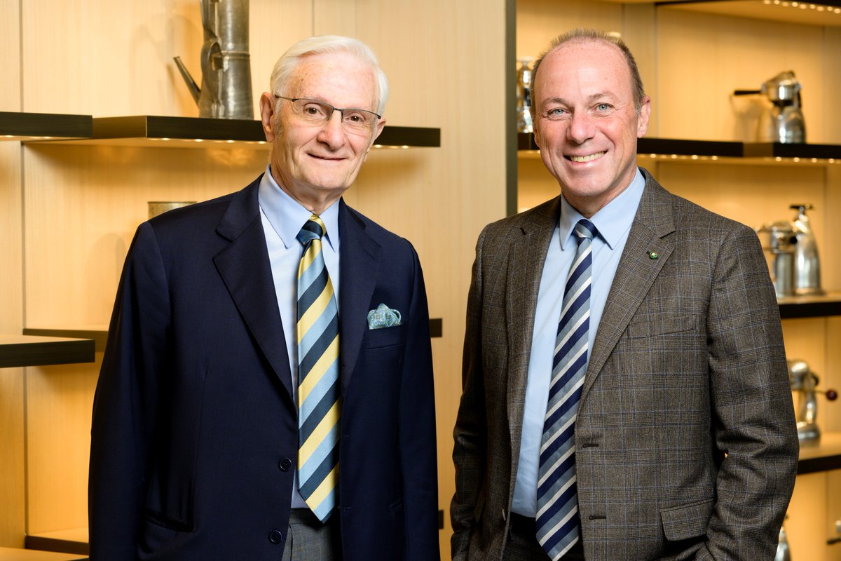 lavazzagroup's tweet photo. Nominato il nuovo CDA del nostro Gruppo. 

Giuseppe Lavazza è il nuovo Presidente, Alberto Lavazza assume la carica di Presidente Onorario. 

Per saperne di più: https://t.co/SHrSTd8XKw https://t.co/vcHjPCzetV