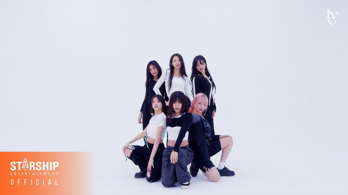 LEElSEO's tweet image. ‘I AM’ Dance practice already out. The group's synchronization and energy are on point as they flawlessly execute their choreography. The black and white outfit add a playful touch to the performance, making it a must-watch for all Dives. Don't miss out!

:youtu.be/0ZzQjfQCkQs