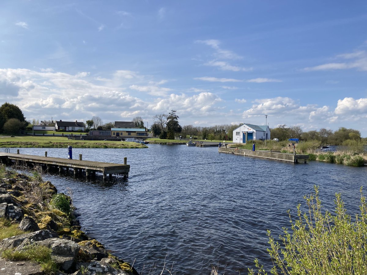 LoveOurLough's tweet photo. Battery Harbour on our lovely Lough Neagh.  It is always good to sit by the lough and watch the birds and take time to relax and connect with nature. 💚 #loveloughneagh #loughneagh #batteryharbour #LoveOurLough #natureconnection https://t.co/Flst5IhCnF