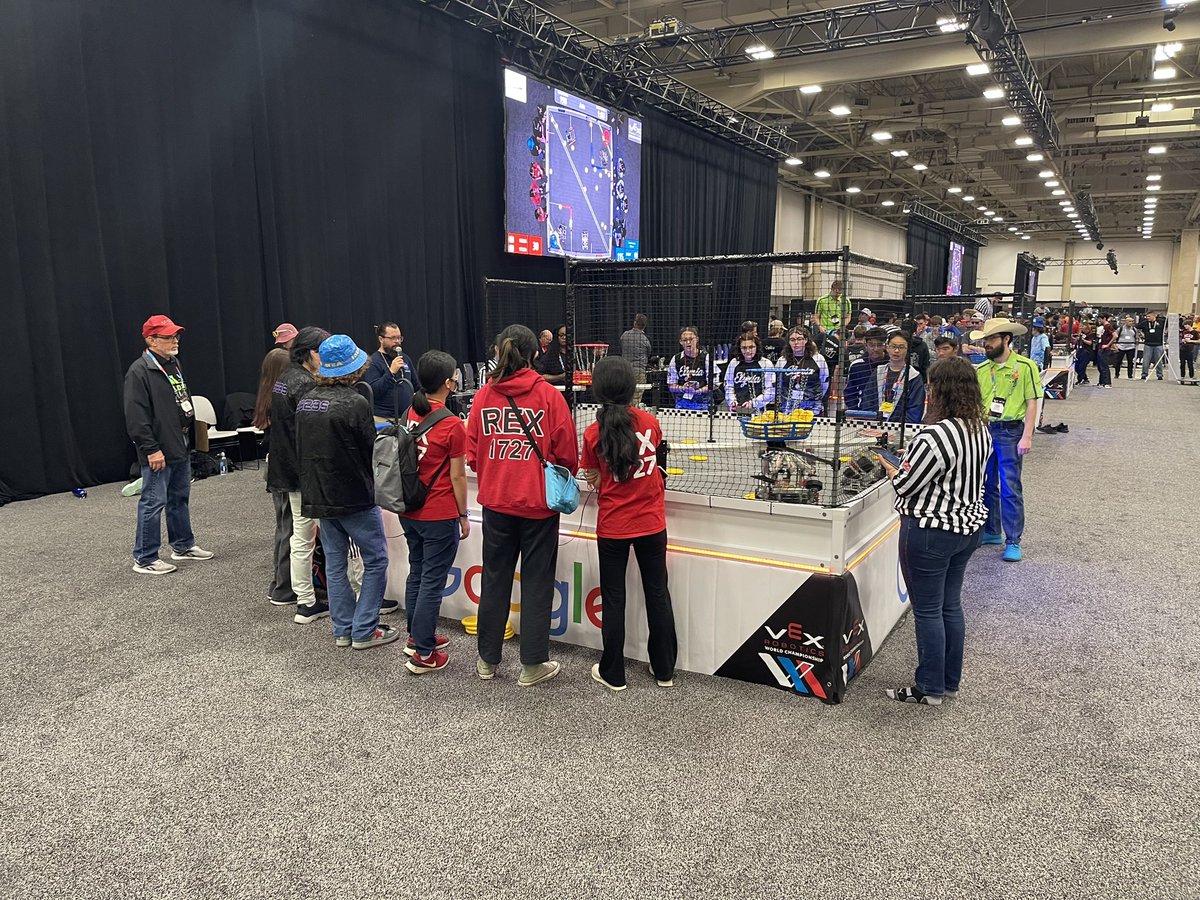 We have amazing kids - and teachers - doing incredible things in robotics and STEM! Kudos to <a href="/REX1727/">Dulaney Robotics</a> and <a href="/hzr929/">HerefordRobotics_929</a> for making it to worlds earlier this week.