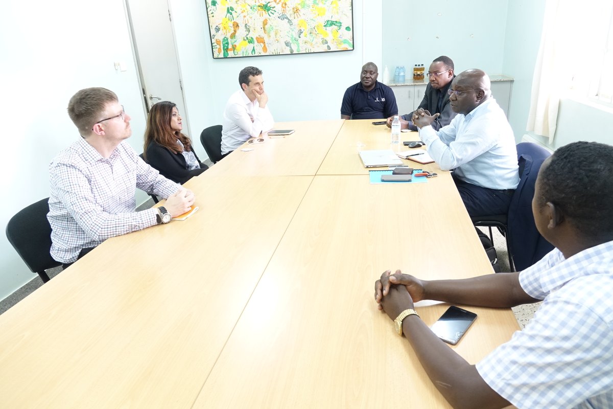 corsuhospital's tweet photo. #BuildingPartnerships 💃🕺🎊🎉
We were honored to host the @TransformFaces team to deliberate on #ComprehensiveCleftCare.
In #partnership with @SmileTrain and @TransformFaces, CoRSU embraces a multidisciplinary approach to deliver #ComprehensiveCleftCare. #Cleft #Health https://t.co/BTt8Gfm1Dw
