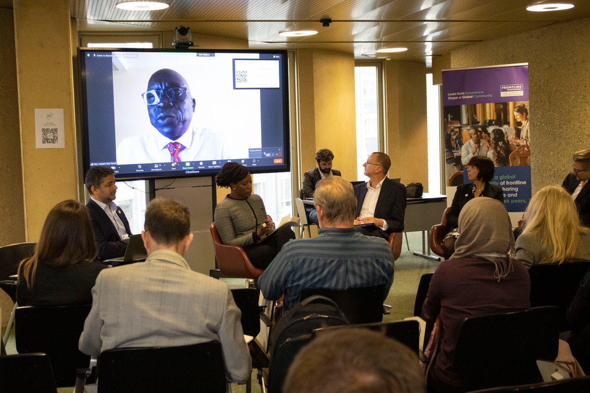 frontline_nego's tweet photo. The #CCHN organised a session at @LEP_HNPW on the role of humanitarian negotiation and diplomacy in areas controlled by armed groups.
Speakers @glfICRC @LequinCoutin @schorsch178 @EdemWosornu shared their perspectives on engaging with armed groups.
@genevacall @UNOCHA @ICRC https://t.co/2YZTnbzGt7