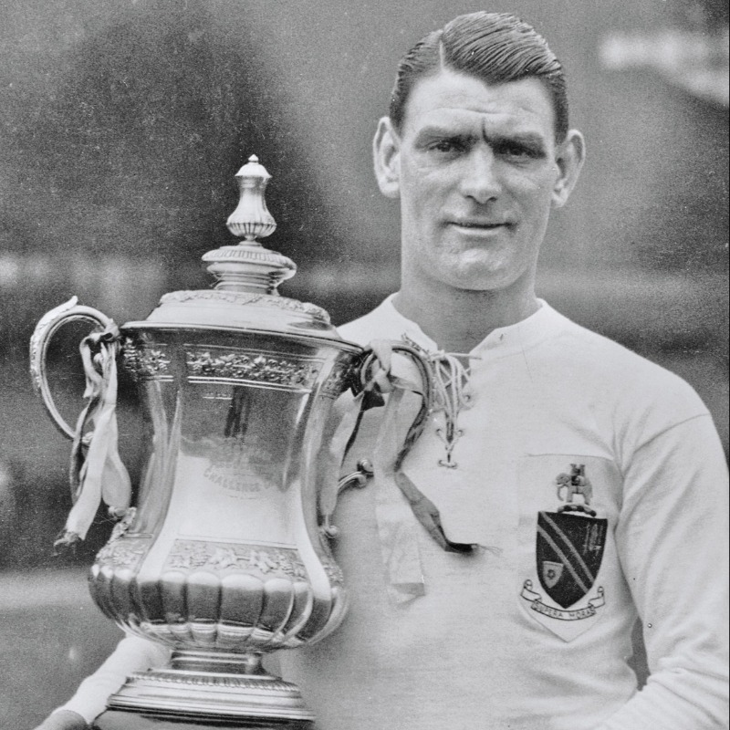 OfficialBWFC's tweet photo. 🏆 100 years ago today, Bolton Wanderers won the FA Cup for the first time, in the first game to take place at @wembleystadium!

#bwfc | #Wembley100