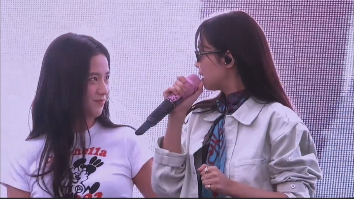 official_jensoo tweet picture