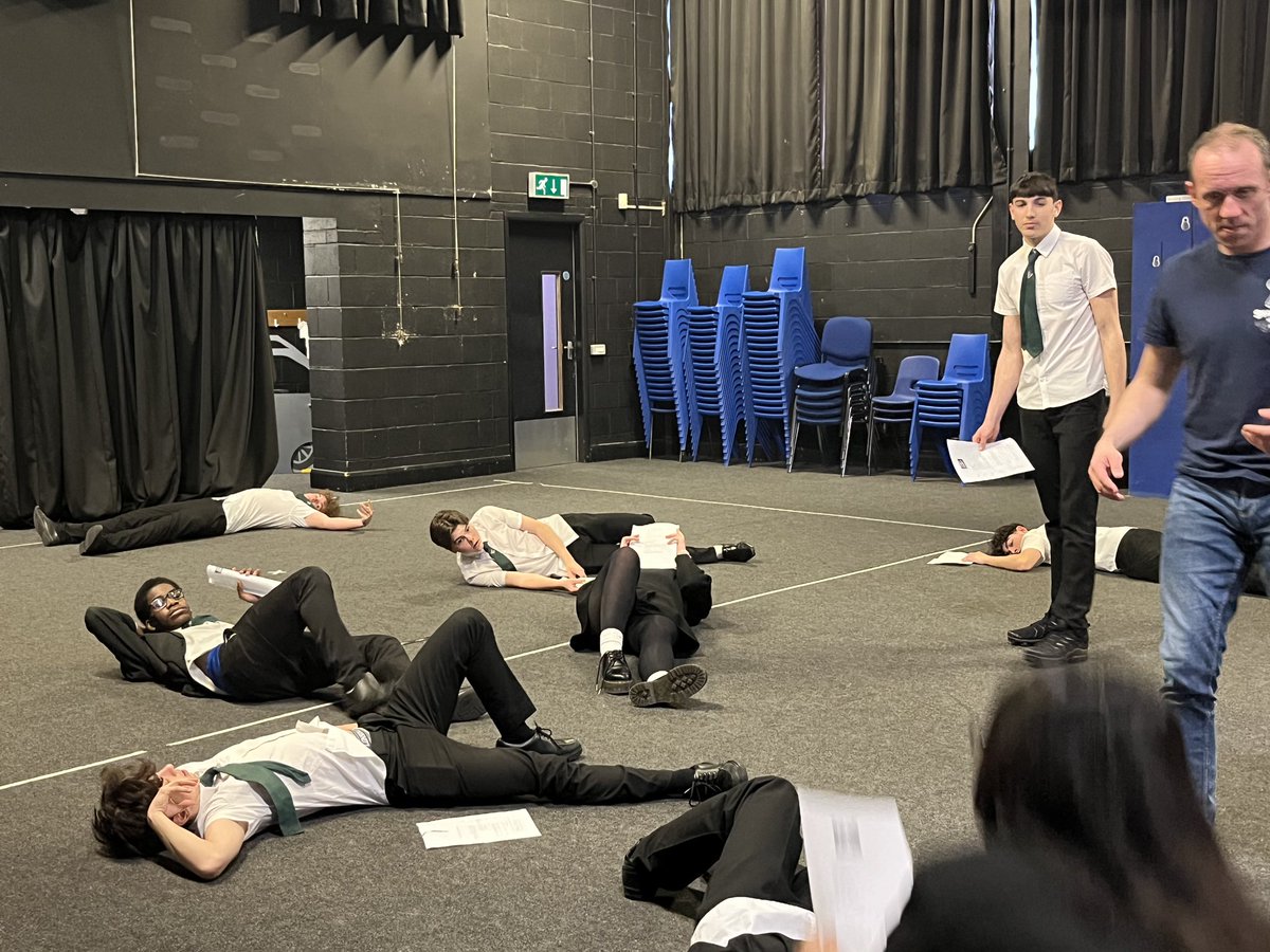 The Matthew Arnold School on Twitter "Year 11 GCSE Drama Students Took