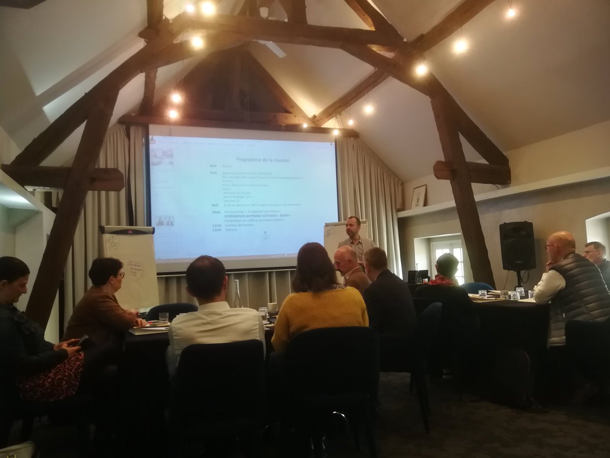 Ce matin au  chateau de Saulon, Ag de la Chambre professionnelle des consultants de bourgogne. C'est Bertrand Couturier de Rse business partenaires qui vient nous inspirer.