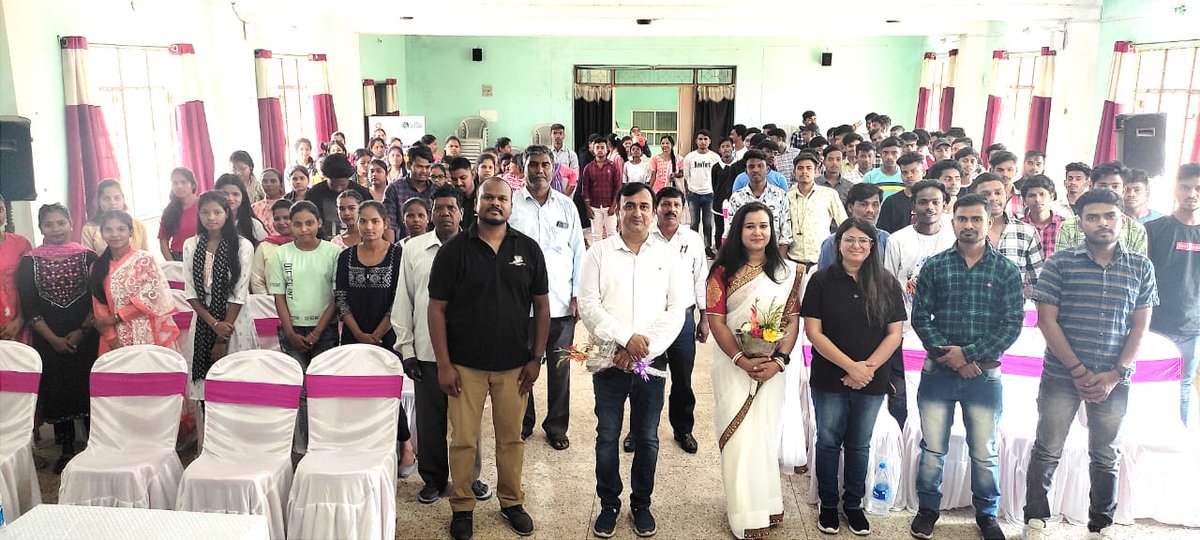 SILFIndia's tweet photo. 2nd Education Workshop held in Ranchi, Jharkhand for the aspirant youth from various leprosy colonies in the state. 
@Sasakawa_India is committed to empower our youth and educate them to live their lives without any stigma and discrimination
#DontForgetLeprosy
#EndLeprosy https://t.co/5dQiwi7GWi