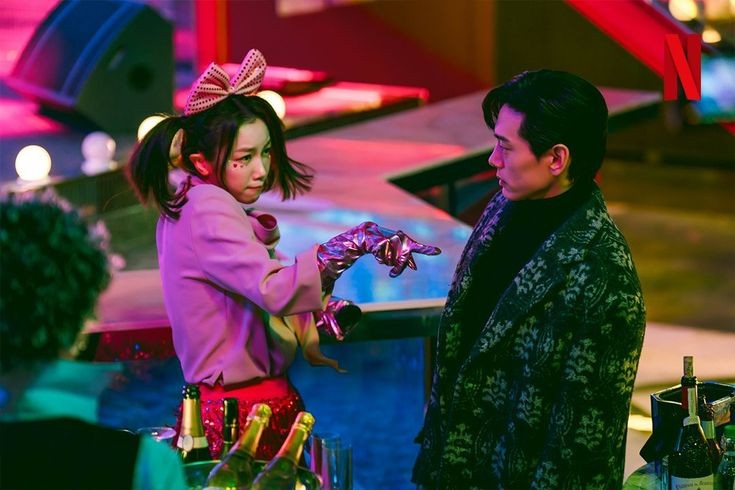 ZAVEZONE_'s tweet photo. รีวิว #LovetoHateYou เป็นซีรี่ย์ที่โรแมนติก ดูแล้วจั๊กจี้หัวใจและยิ้มตามเลยค่ะ ปูเนื้อเรื่องได้ดีเล่าง่าย รู้สึกหุบยิ้มไม่ได้แต่ไม่ชอบ conflict ช่วยท้ายที่เหมือนเรื่องอื่นๆ เวลา นอ. คบกับดาราแล้วมีคนปล่อยข่าวแย่ๆ แต่ถ้าตัดช่วงท้ายคือ feel good มาก #รีวิวซีรีย์เกาหลี #รีวิวnetflix https://t.co/Uxsd85MIBa