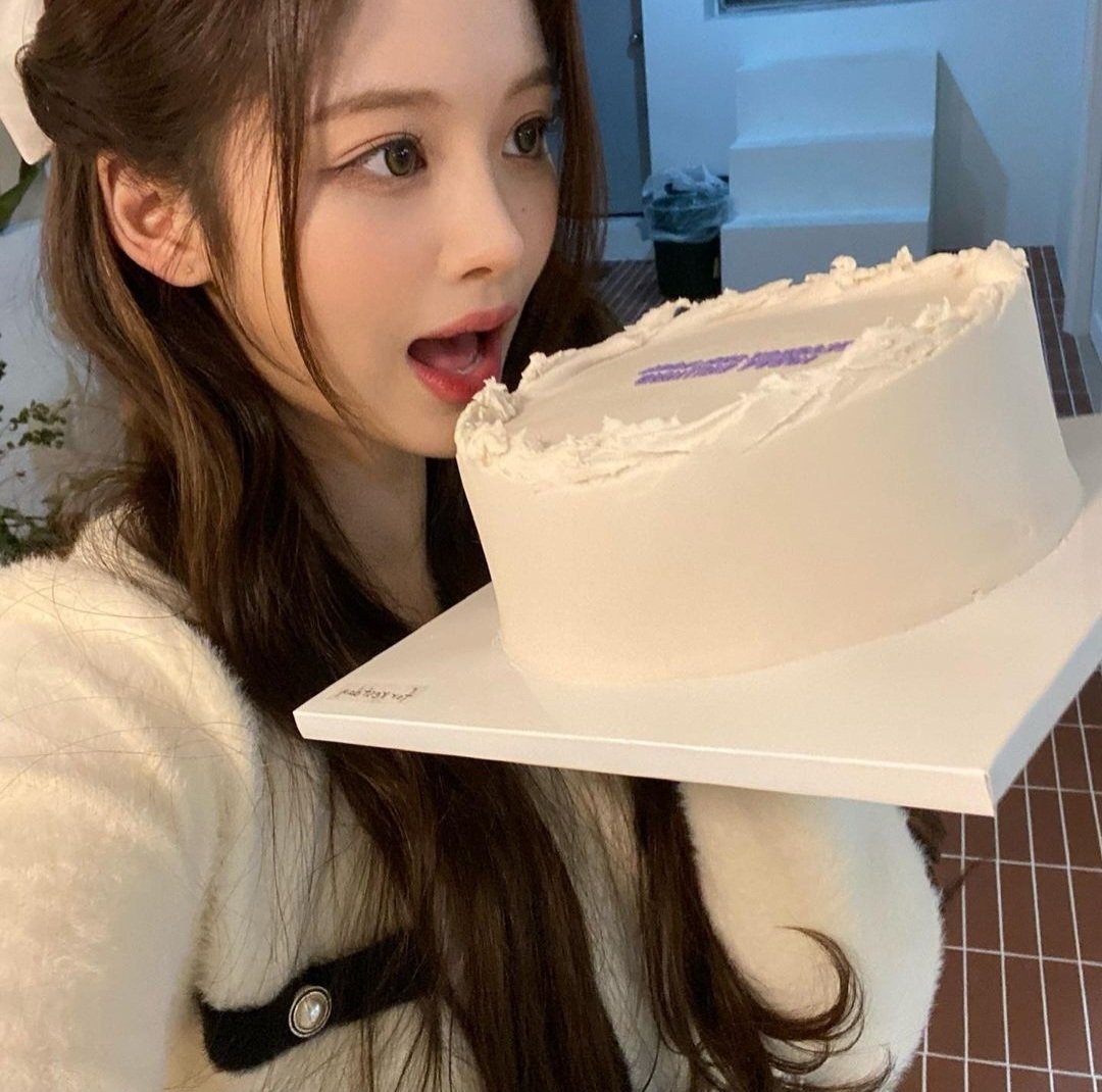 nmixx04z's tweet photo. https://t.co/9Ar3spcv3e