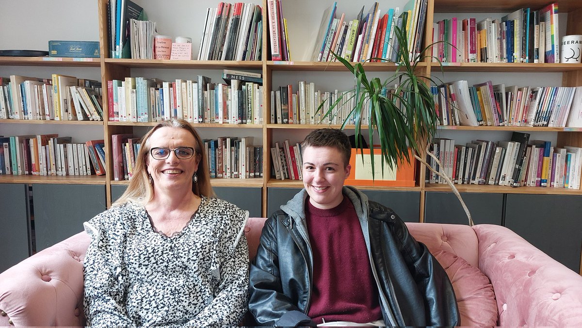 "Il y a 20 ans, c’était un suicide social de faire sa transition." Gwenola et Félix témoignent sur leur parcours de transition encouragé par l'augmentation de la visibilité des trans et l'accompagnement de l'asso Nosig <a href="/CLGBTNantes/">NOSIG - Centre LGBTQIA+ de Nantes</a>  actu.fr/pays-de-la-loi… via <a href="/actu_nantes/">Actu Nantes</a>