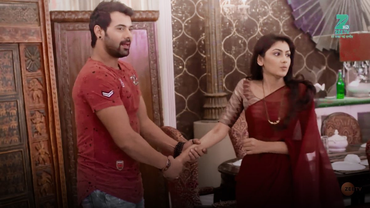 ShaikhA21128679's tweet photo. We want #kumkumbhagya 3 generation with #abhigya new love story please cast together @EktaaRKapoor
Mam please @BTL_Balaji #SritiJha #Shabirahluwalia
#tisha #abhigya #ridhakshi https://t.co/JGyuLBmcXq