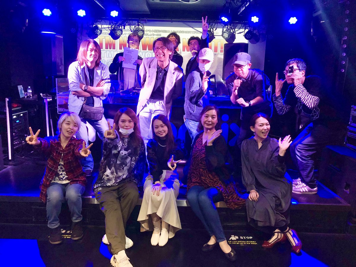 TAKA_VOCAL's tweet photo. TMナイトありがとうございました〜‼️
みんなでTM39周年お祝いできましたー！！乾杯もたくさん出来たような気がします🎶次回のnagomix5/25はジョイグロです‼️🌍
#tmnetwork #TM39th #FANKS #nagomix https://t.co/wx3xvyGpJm