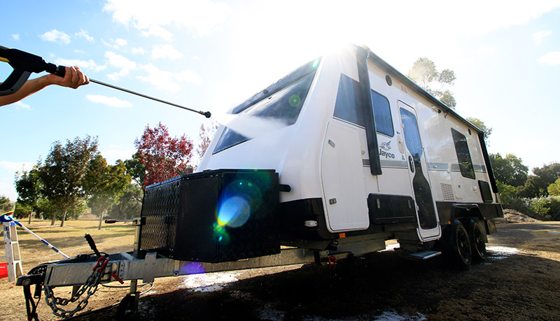DiligentCamper's tweet photo. Outback RV Superwash Tested! https://t.co/PoYpfbM8dJ #camping #caravanning https://t.co/UK0YR00lEY