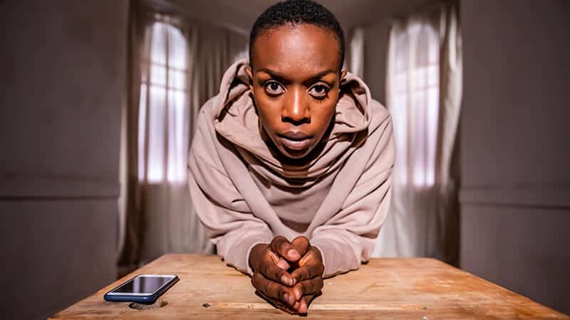 <a href="/RunghCulture/">Rungh.Means.Colour</a> seeks #IBPOC theatre reviewers. We pay $250-350. Pitch an idea.
@nestruck <a href="/PGuildCanada/">Playwrights Guild of Canada</a> <a href="/GVPTATheatre/">Greater Vancouver Professional Theatre Alliance</a>
<a href="/TorontoArts/">Toronto Arts Council & Toronto Arts Foundation</a> <a href="/fullcirclefnp/">Full Circle</a>
<a href="/WhyNotTheatreTO/">Why Not Theatre</a>
<a href="/tarragontheatre/">Tarragon Theatre</a> <a href="/ACTRAnational/">ACTRA National</a> <a href="/obsidiantheatre/">Obsidian Theatre</a>
Pictured: Natasha Mumba Photo: Dahlia Katz