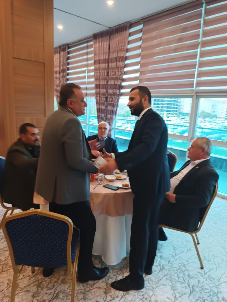 Millet ittifakı olarak bugün şehrimiz muhtarlarıyla bir araya geldik,onların sorunlarını ve isteklerini dinledik #sanasözyinebaharlargelecek  <a href="/devapartisi/">DEVA Partisi</a> <a href="/alibabacan/">Ali Babacan</a> <a href="/MetinATABEY4/">Metin ATABEY</a>