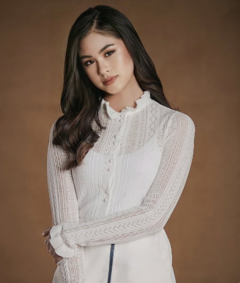 AuthenticWenna's tweet photo. I vote Kisses Delavin for
#TAG25Under25 
@tagmediachicago https://t.co/aZvPrvt1Kh