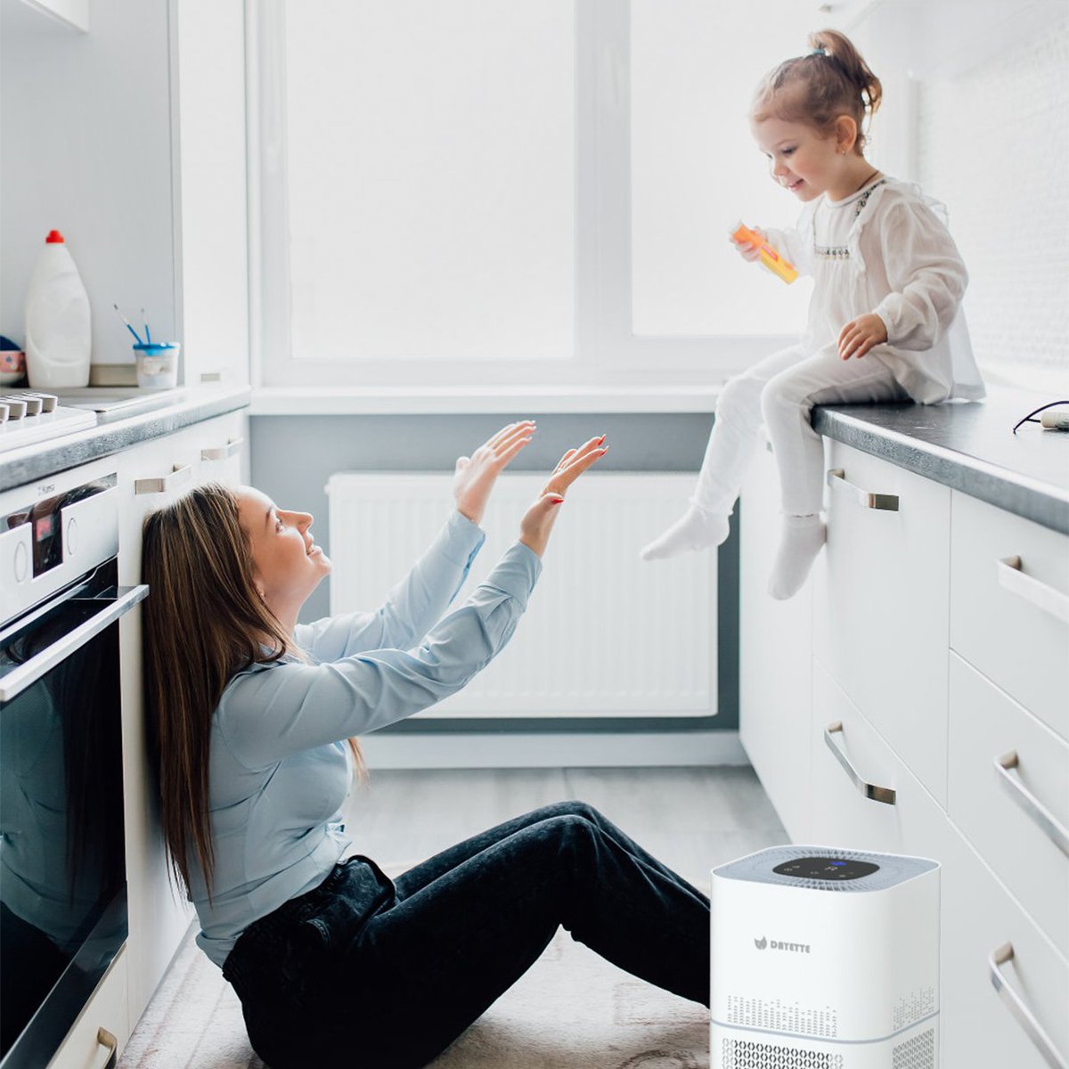 When there is harmony between family members and interior space🍃, the effect resonates around you and provides a loving, reliable and happy environment.

#dayette #airpurifier #householdproducts  #goodvibes #fridaymood #motherdaughter #homeimprovement