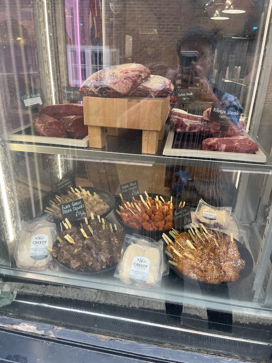 And just like that we’re back…
Here today until 5pm
Saturday 8-3pm
Sunday 9-1pm 
#seeyousoon #buckinghams #westmeon #petersfield #hampshire