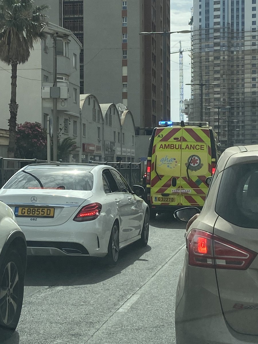 neilsamtani's tweet photo. Devils tower road.. ambulance, lights and sirens, stuck in traffic. Cars physically can’t move out of the way.. https://t.co/stgD3RoSZa