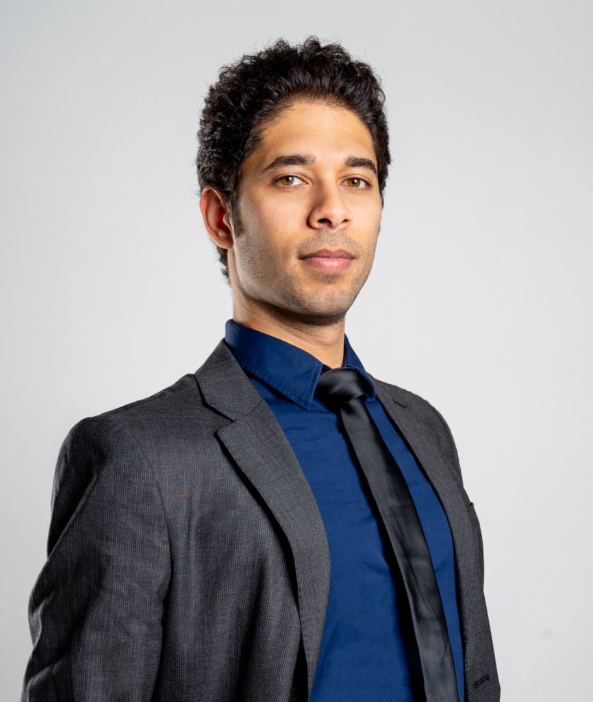 EmtechEurope's tweet photo. 📢Innovator announcement📢

Dr. Hazem Ahmed is a clinical scientist with a mission to revolutionize the diagnosis and treatment of Alzheimer’s Disease (AD) &amp; other neurodegenerative diseases. He will be honoured at this years #MITIU35Europe 11th-12th May👉 https://t.co/ZR0zjqcC5T https://t.co/hDT1Z8JrcX