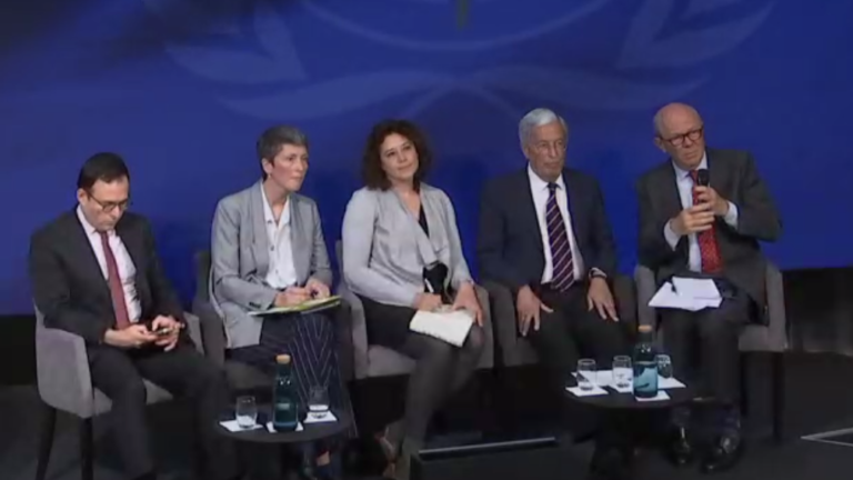 HealthPolicyW's tweet image. Updated International Health Regulations More Important Than Pandemic Accord ? bit.ly/3VcAfOa

Report by @kerrycullinan11 
@GVAGrad @GVAGrad_GHC @GVAGrad_ExecEd