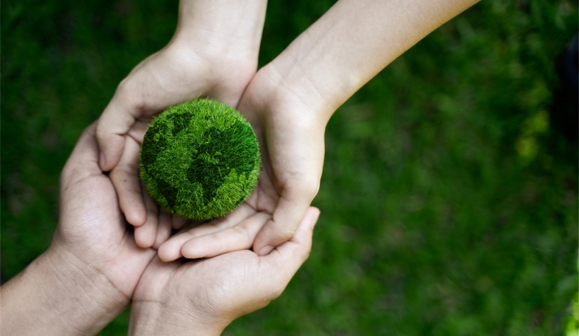 Zurich and Munich Re's withdrawal from the Net-Zero Insurance Alliance raises concerns over cross-industry collaboration in ESG and climate change. While customers rank sustainability as important, an insurer's reputation in ESG is not the top priority.
eu1.hubs.ly/H03DnH50