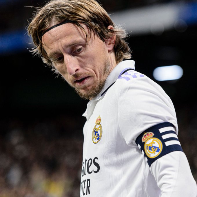 LosMadridistas_'s tweet photo. ❌Luka Modrić est blessé. Il sera out pour environ deux semaines. Il a une déchirure à l'ischio-jambier gauche.🤕
@JLSanchez78🎖️ https://t.co/JEbO3SwUKI