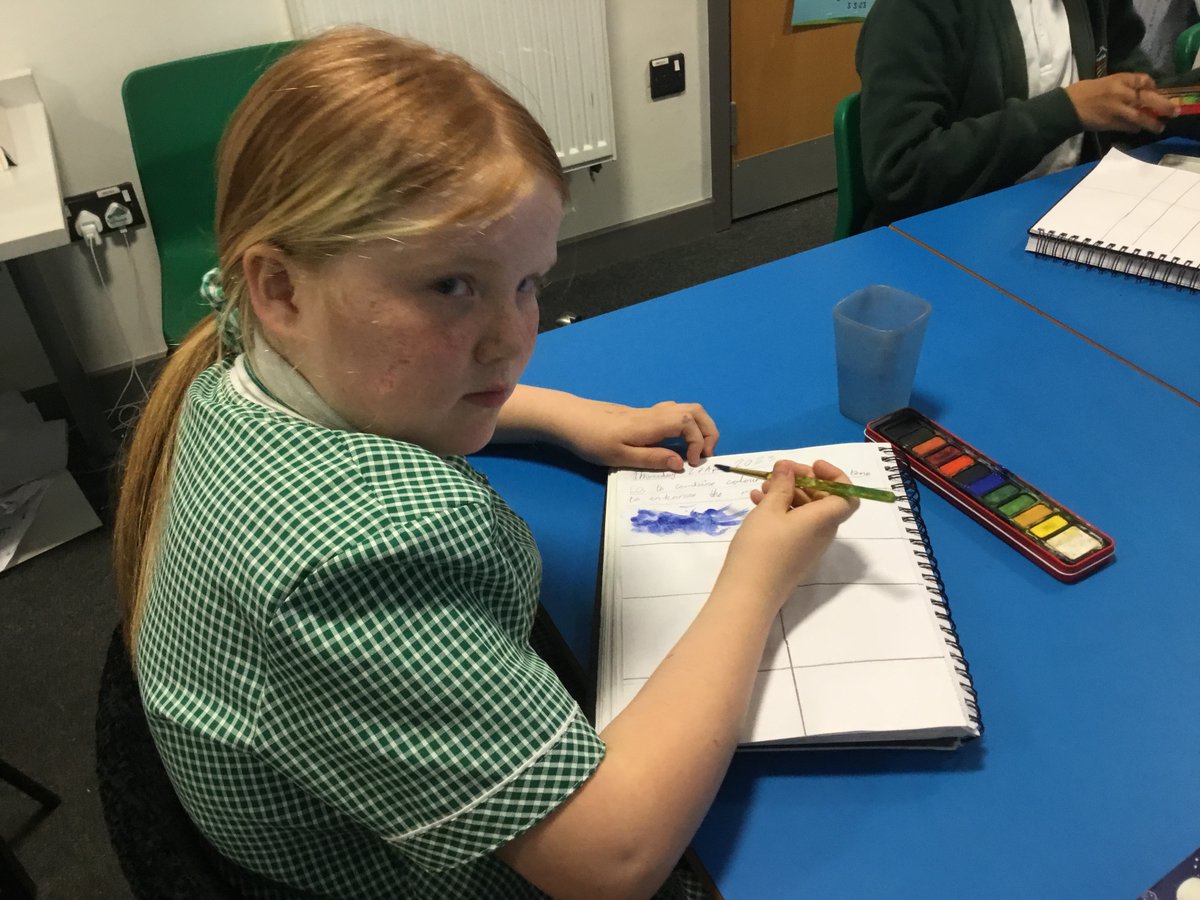 TGPS_NorthLincs's tweet photo. In 5KS we have been practicing watercolour painting techniques. We used wet on wet, wet on dry, dry on dry, dry on wet, a flat wash and a graduated wash.#TGPSYear5 #TGPSART https://t.co/Ugr0pVUa7f