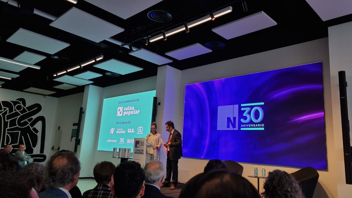 SoliventOficial's tweet photo. ¡Celebramos el 30 aniversario de la Fundación Novaterra, de la cual Solivent Paisatges somos orgullosos patronos! Desde su fundación en 1991, Novaterra se ha dedicado a ayudar a  personas en situación de vulnerabilidad social a través de su programa...https://t.co/RIQR6fhUV3 https://t.co/llnjkHphsh
