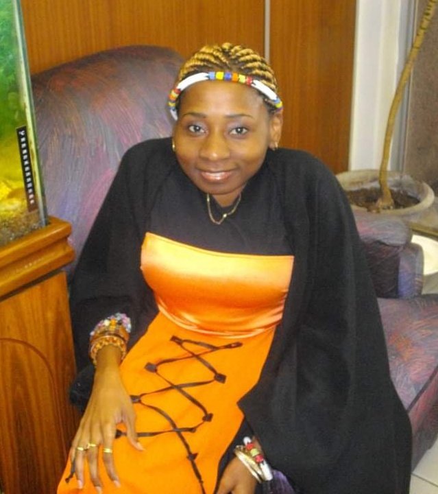 GwiziSoneni's tweet photo. #FridayVibes
#DisabilityFashionAndStyle
Dressing up as a #WomanWithADisability can be so stressful & fun at the sametime๐๐finding a perfect fit outfit & shoes is a mission but we show up anywhere. Thanks to my different designers&tailors who make me look amazing!
#IamFlawsome https://t.co/uDQ4mNmFGl
