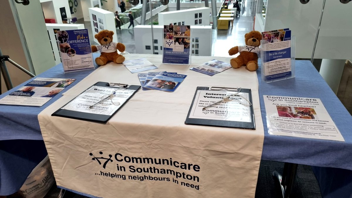 Solent University Grads tweet media