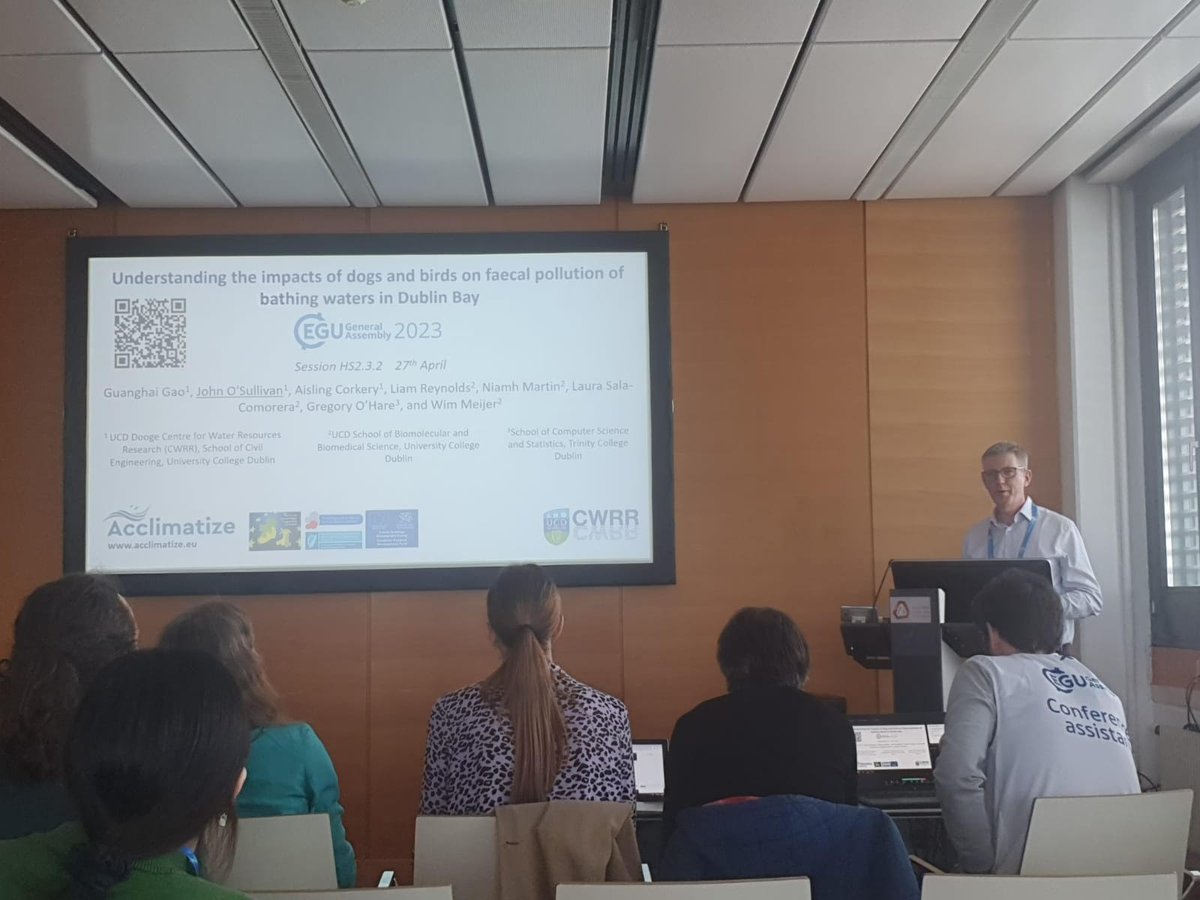 Understanding the impacts of dogs and birds on faecal pollution of bathing waters in Dublin Bay. Professor John O’Sullivan presenting the findings of <a href="/AcclimatizeEU/">Acclimatize 2</a> research at #EGU2023 

@EGU <a href="/UCD_CWRR/">UCD Dooge Centre for Water Resources Research</a> <a href="/UCDCivEng/">UCD Civil Engineering</a> @IrelandWales 

 #EUIrelandWales #erdf #interreg