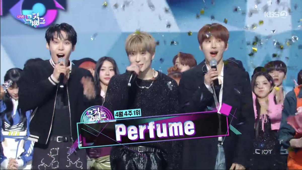 nctzenbase's tweet photo. 🫶 YANG TAU PERJUANGAN MEREKA PASTI NANGIS. THEY DESERVE IT!!! DOJAEJUNG FIRST WIN 😭😭😭 https://t.co/RxMhykkc9V