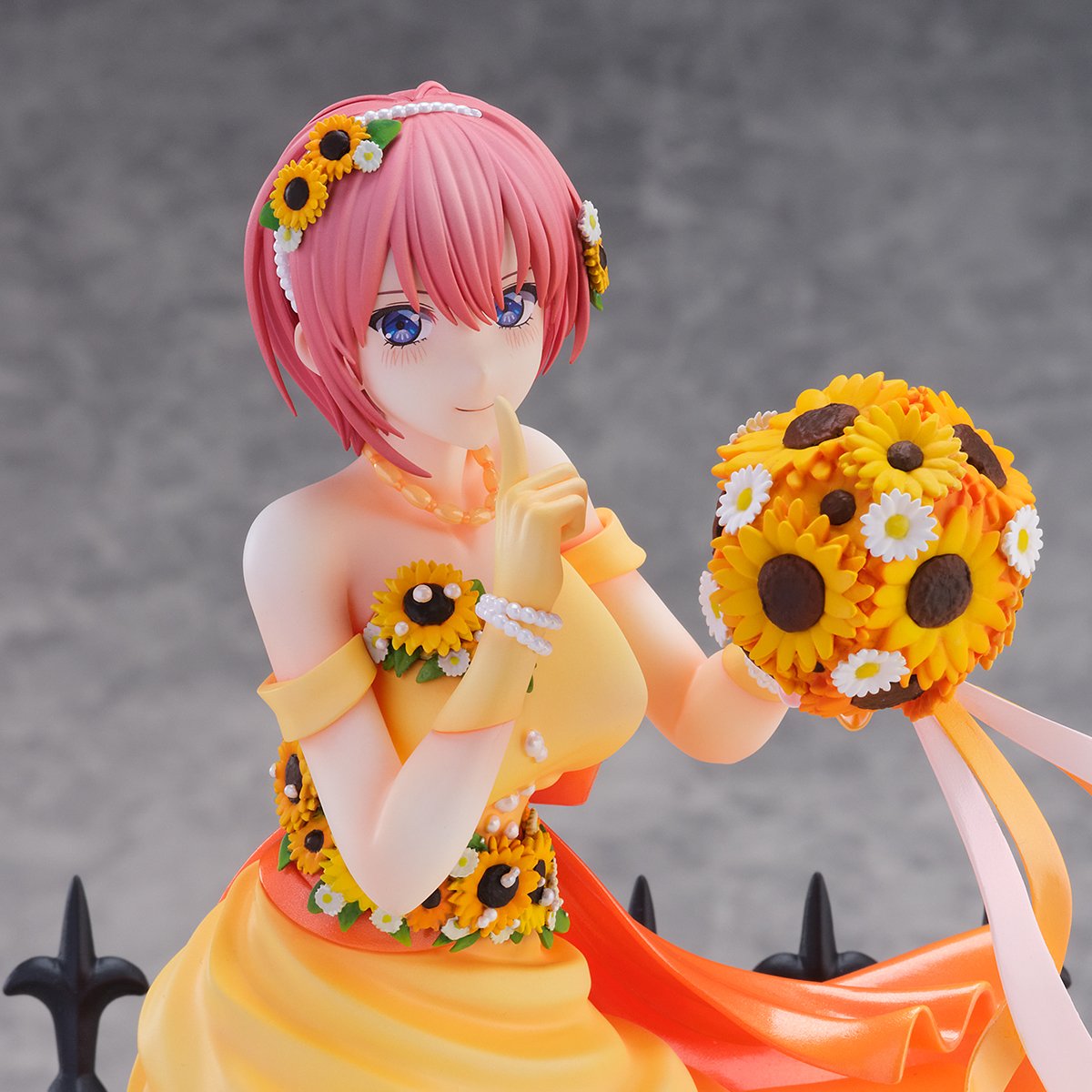 渋谷スクランブルフィギュア 中野一花(箱無し) SHIBUYA SCRAMBLE FIGURE 中野 一花 -Floral Dress Ver.- 1/7スケール