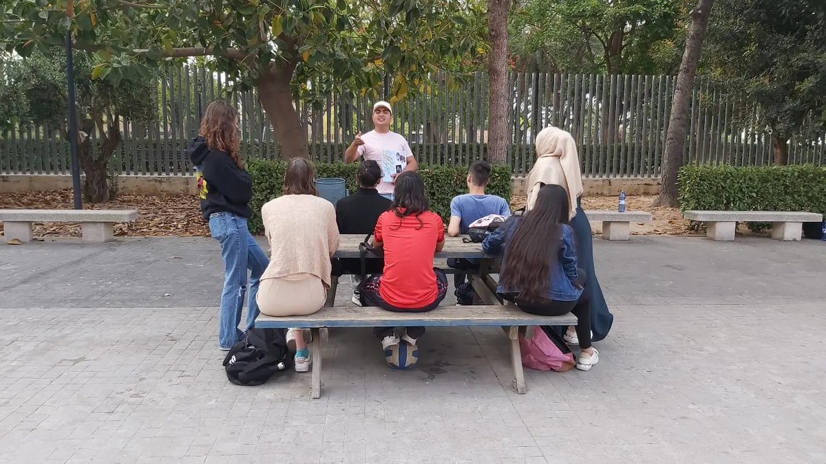 IES Font de Sant Lluís tweet media