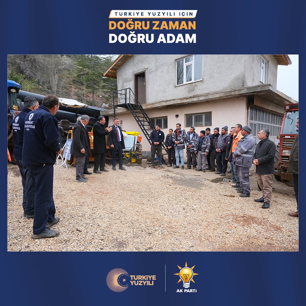 mhakanozer's tweet photo. 📍 Derbent

Derbent'li hemşehrilerimizle bir araya geldik. Pazarcısından esnafına, çalışanından emeklisine #Doğruzaman #Doğruadam diyor.

@hsynaytn42 https://t.co/qXxMPUzQVJ