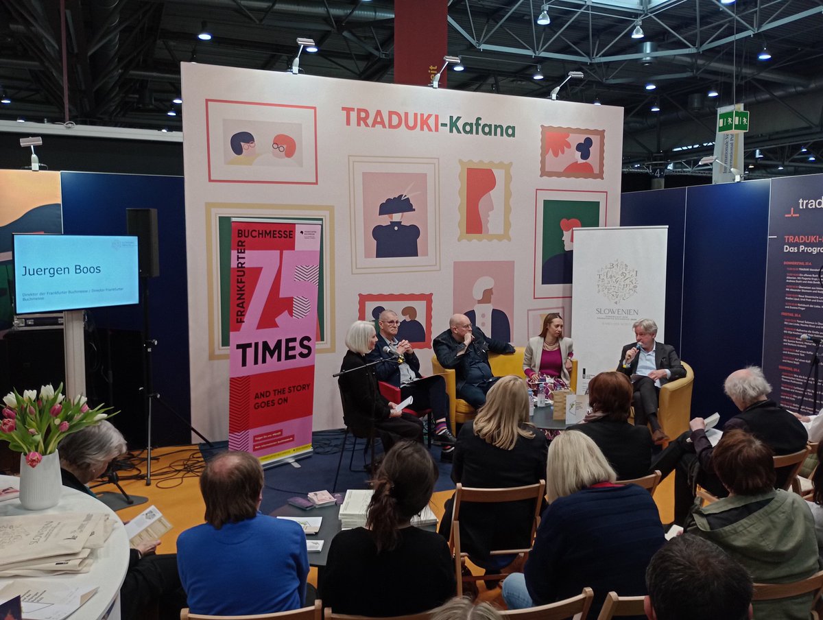 Mathias Voigt (@mathiasvoigt030) on Twitter photo Gerade läuft die traditionelle Pressekonferenz des Gastlands der <a href="/Book_Fair/">FrankfurterBuchmesse</a> auf der Leipziger <a href="/buchmesse/">Leipziger Buchmesse</a>. In diesem Jahr präsentiert sich Slowenien in Frankfurt. Wir von <a href="/Literaturtest/">Literaturtest</a> dürfen für den Ehrengast die PR-Arbeit betreuen. #sloveniafrankfurt23 #fbm23 #lbm23 Gerade läuft die traditionelle Pressekonferenz des Gastlands der <a href="/Book_Fair/">FrankfurterBuchmesse</a> auf der Leipziger <a href="/buchmesse/">Leipziger Buchmesse</a>. In diesem Jahr präsentiert sich Slowenien in Frankfurt. Wir von <a href="/Literaturtest/">Literaturtest</a> dürfen für den Ehrengast die PR-Arbeit betreuen. #sloveniafrankfurt23 #fbm23 #lbm23