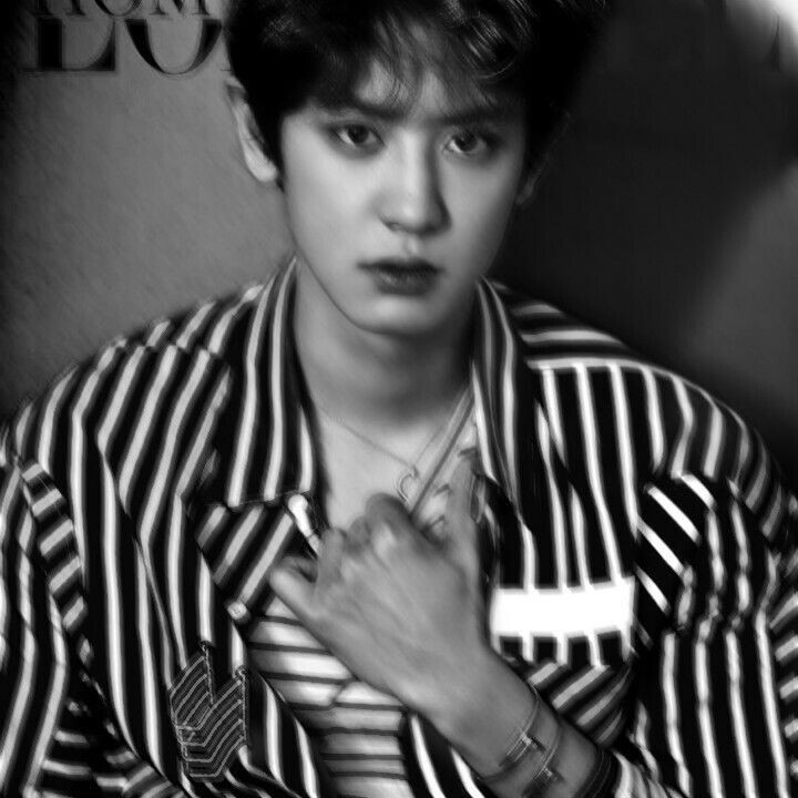 cyhourly's tweet photo. 엑소 박찬열  #CHANYEOL #찬열 
#박찬열 #엑소찬열 #チャニョル #灿烈 https://t.co/xS77wYrfxX