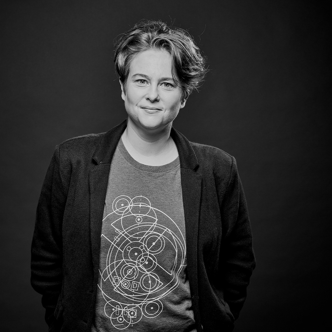 NMC Recordings (@nmcrecordings) on Twitter photo OUT NOW
🔵 Emily Howard: Torus 🔵
Vivid, geometry-inspired orchestral music by the award-winning <a href="/EHowardComposer/">Emily Howard</a>, brought to life by <a href="/BBCSO/">BBC Symphony Orchestra & Chorus</a>, <a href="/BBCPhilharmonic/">BBC Philharmonic Orchestra</a>, <a href="/BBCNOW/">BBC NOW</a>, <a href="/BCMG/">Birmingham Contemporary Music Group</a>, <a href="/Leftfootbraking/">Julian Warburton</a>, & @TeychenneG
💿nmc-recordings.myshopify.com/products/emily…
🎧NMCrec.lnk.to/EHTorus OUT NOW
🔵 Emily Howard: Torus 🔵
Vivid, geometry-inspired orchestral music by the award-winning <a href="/EHowardComposer/">Emily Howard</a>, brought to life by <a href="/BBCSO/">BBC Symphony Orchestra & Chorus</a>, <a href="/BBCPhilharmonic/">BBC Philharmonic Orchestra</a>, <a href="/BBCNOW/">BBC NOW</a>, <a href="/BCMG/">Birmingham Contemporary Music Group</a>, <a href="/Leftfootbraking/">Julian Warburton</a>, & @TeychenneG
💿nmc-recordings.myshopify.com/products/emily…
🎧NMCrec.lnk.to/EHTorus