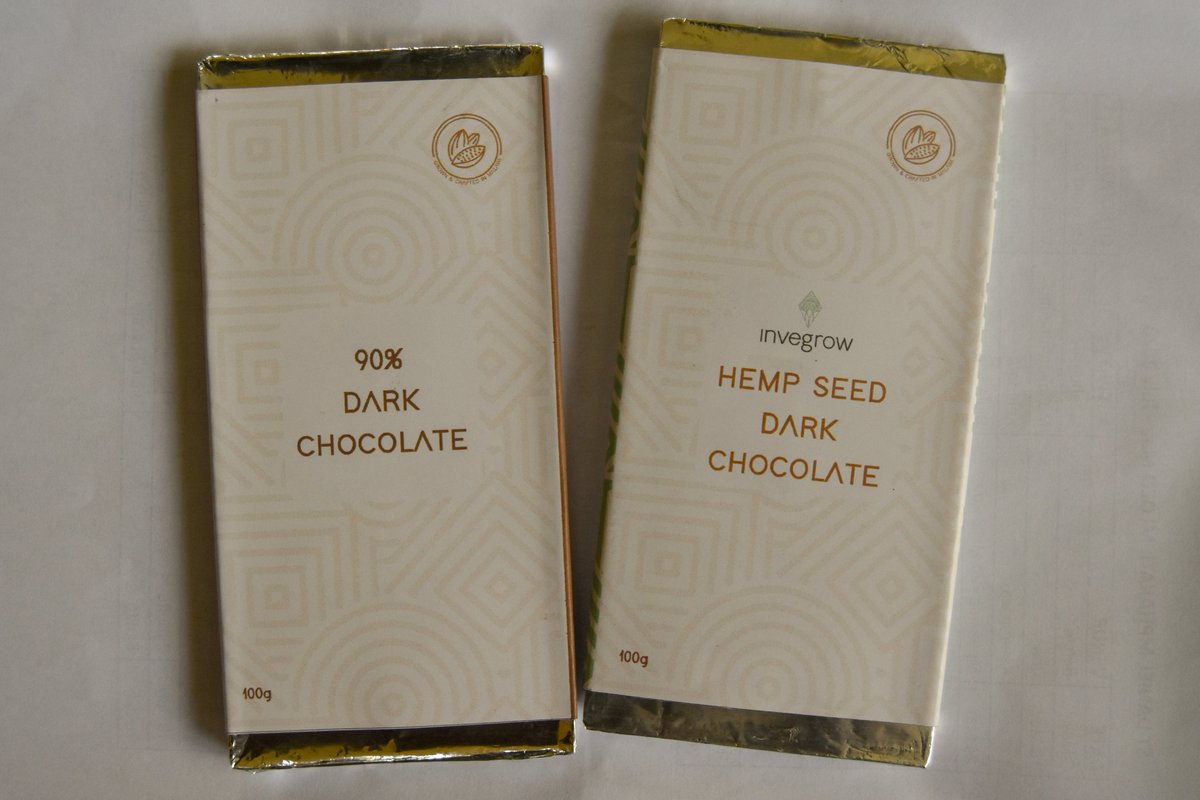 utaleoutdoor's tweet photo. #Takulandirani Malawi International Tourism Expo highlights: Kwanza Cocoa, producer of craft chocolates and confectionaries. The selection of flavours is wide - spicy, fruity, alcoholic, the choice is yours!
#visitmalawi #chocolate #treetobar #farmtobar https://t.co/GV5v5cKUpy