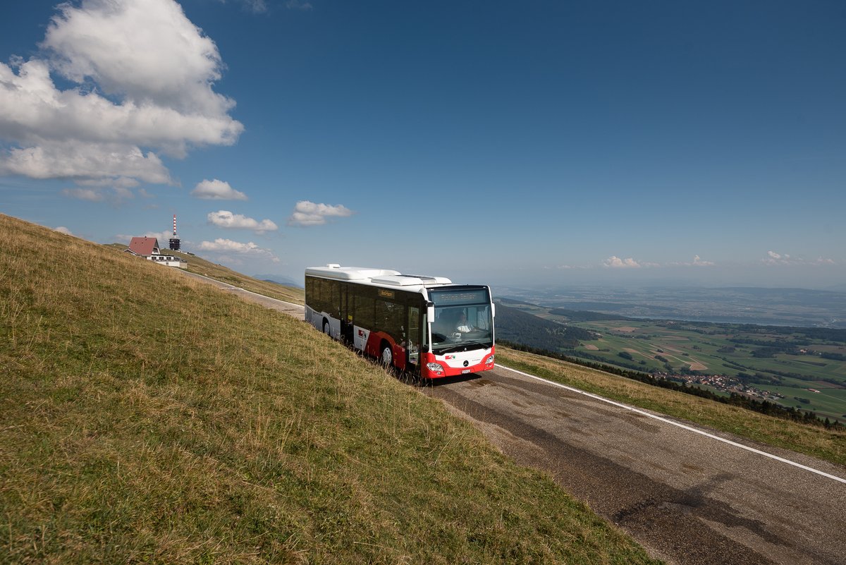 Vous avez prévu une excursion au #Chasseral ce week-end ? Des bus vous y emmènent 🚌🚌

La ligne au départ de Nods reprend du service demain et celle au départ de Saint-Imier le 27 mai !

⏱️ Horaires : bit.ly/transports_cha…

#parcchasseral #randonne #tourisme #transportspublics