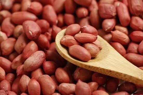 NizaAsili's tweet photo. AFYA KWANZA

Mchana ndiyo muda mzuri wa kula nuts (mbegu laini) kama vile karanga, korosho, almonds n.k

Ulaji wa nuts mchana utakupatia faida nyingi ikiwemo kuongeza NGUVU ZA KIUME, kulinda afya ya moyo na ubongo
Kuondoa mafuta mabaya mwilini

0788700445

#TibaAsiliNiMaisha https://t.co/VjQWwOpTKT
